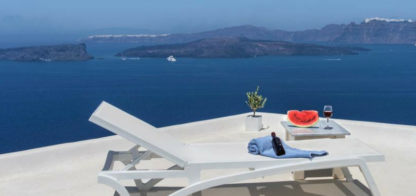 Top 10 hotels and accommodations in Greece
