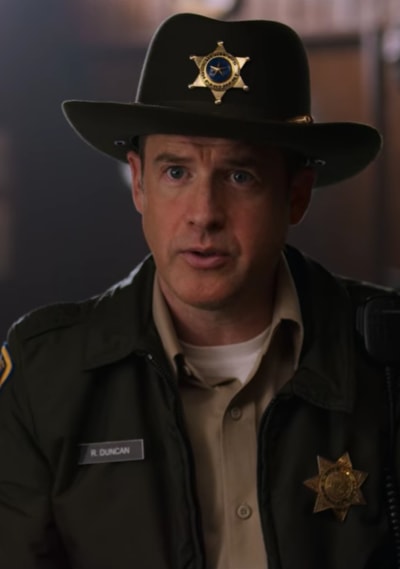 Sheriff Duncan - Virgin River Season 2 Episode 7