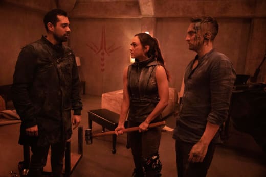 Raven, Jackson, and Murphy Together - The 100 Season 7 Episode 15