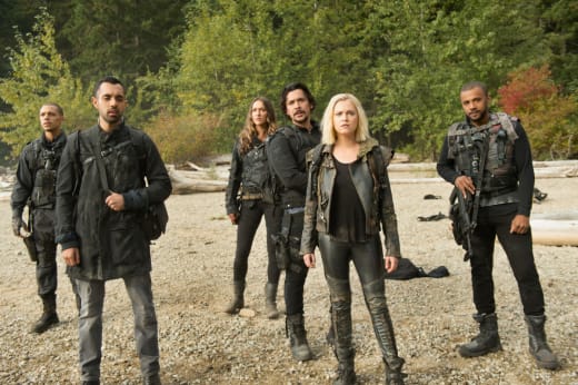 The First Arrivals  - The 100