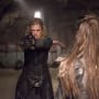 Clarke Takes Her Shot - The 100