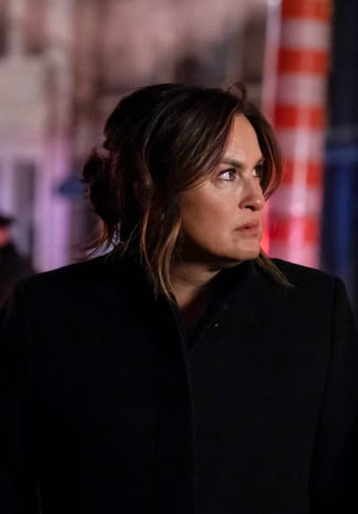 Chief Garland's Opinion/Tall - Law & Order: SVU Season 22 Episode 12
