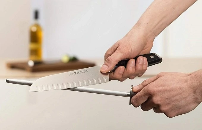A picture containing cutting, knife Description automatically generated