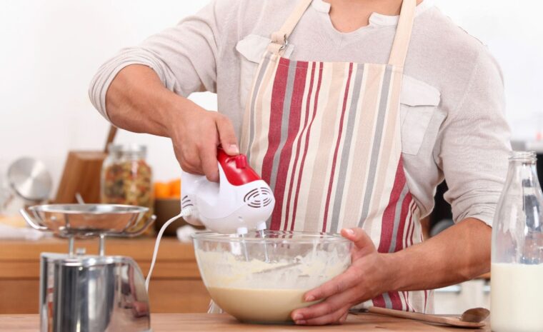 Best Hand Mixers For Mixing Cookie Dough 1