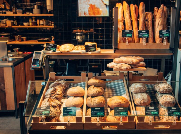 How to Save Money on Bakery Supplies: 7 Money-Saving Tips 7