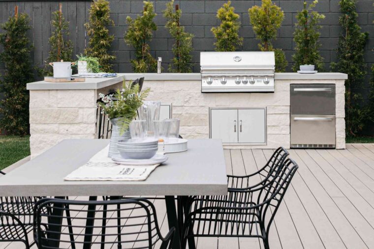 Tips On What To Buy For Your Outdoor Kitchen 1
