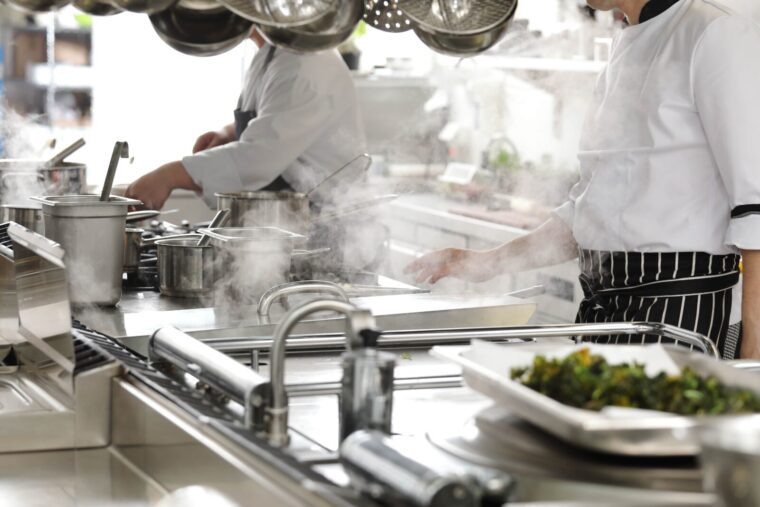 Which Appliances are Essential in a Commercial Kitchen? 6