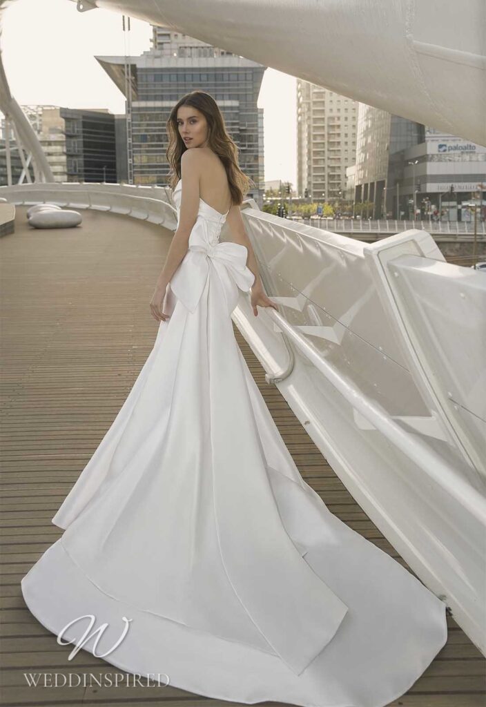 pnina tornai wedding dress 2021 silk satin a-line strapless bow