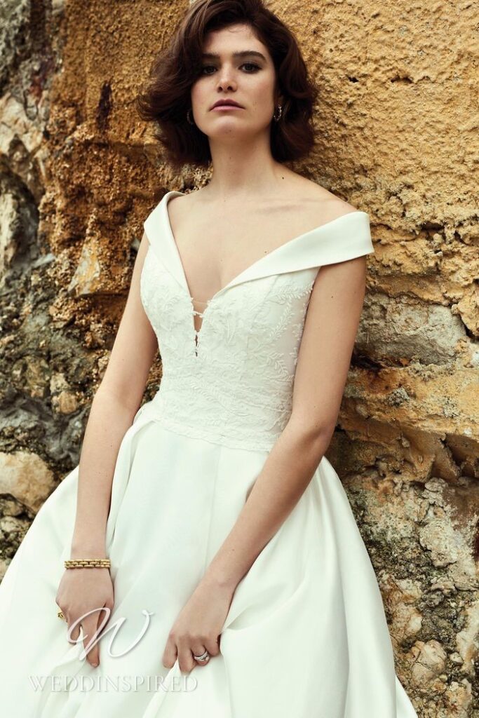 justin alexander wedding dress belle simple a-line off the shoulder
