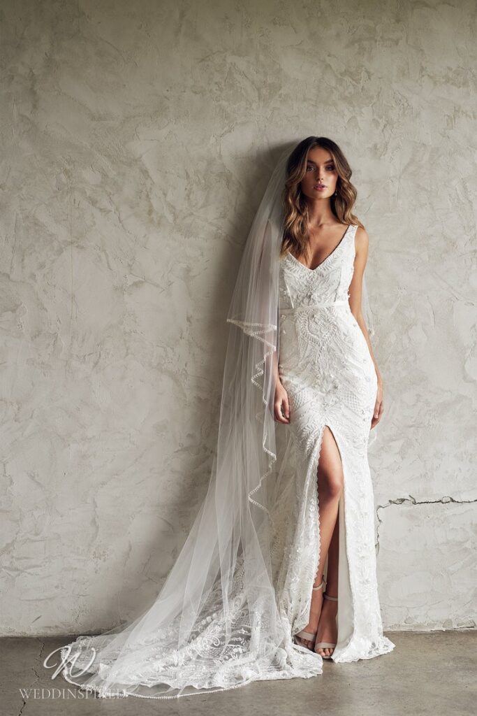 Anna Campbell 2020 mermaid lace wedding dress v neck slit