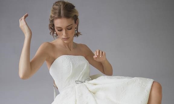 oscar de la renta wedding dress 2022