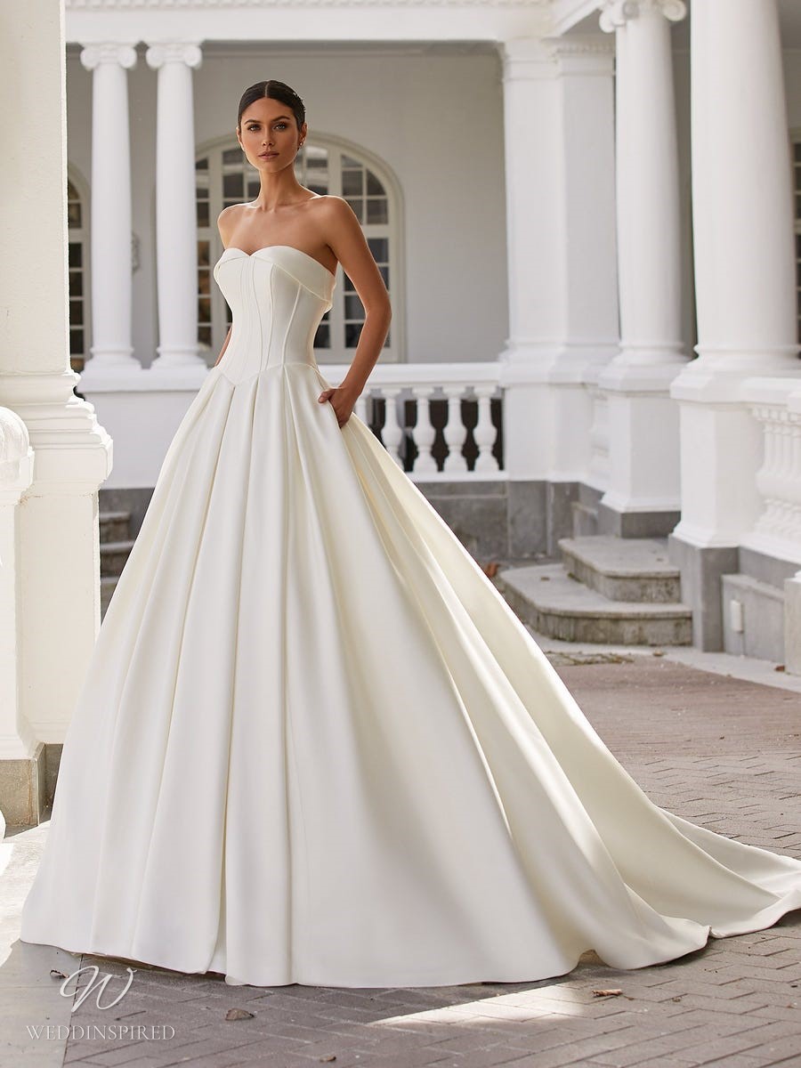 pronovias 2021 simple strapless silk ball gown princess wedding dress pockets