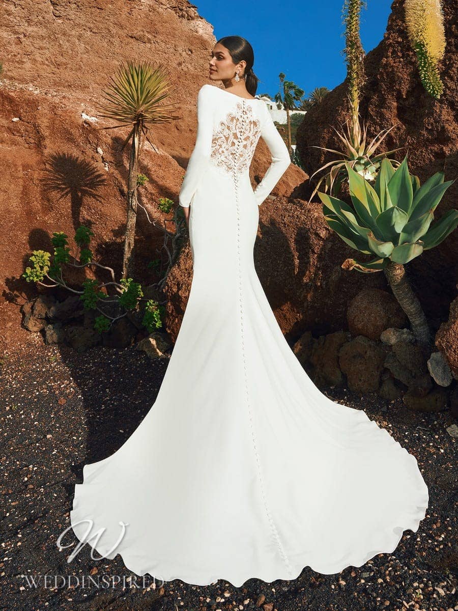 pronovias 2022 wedding dresses plitvice satin lace mermaid long sleeves