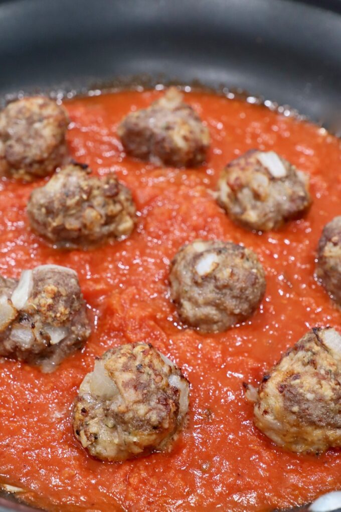 meatballs in tomato sauce in skillet