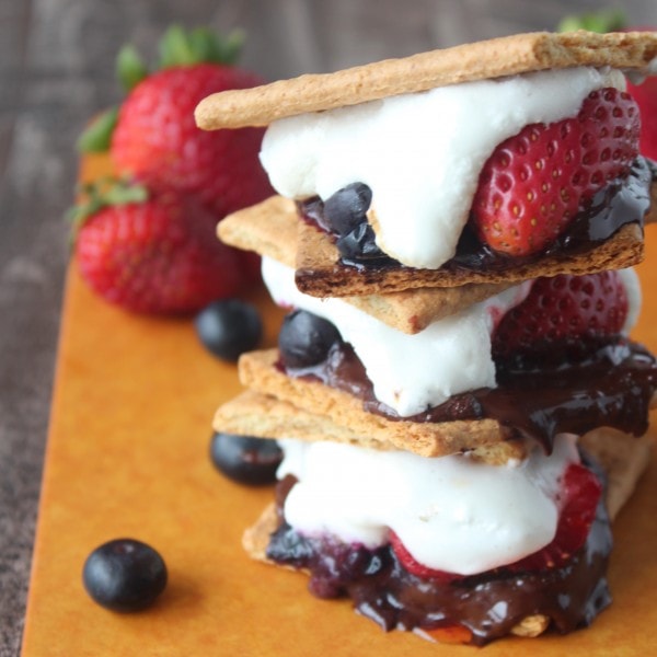 Grilled Berry S'Mores Recipe