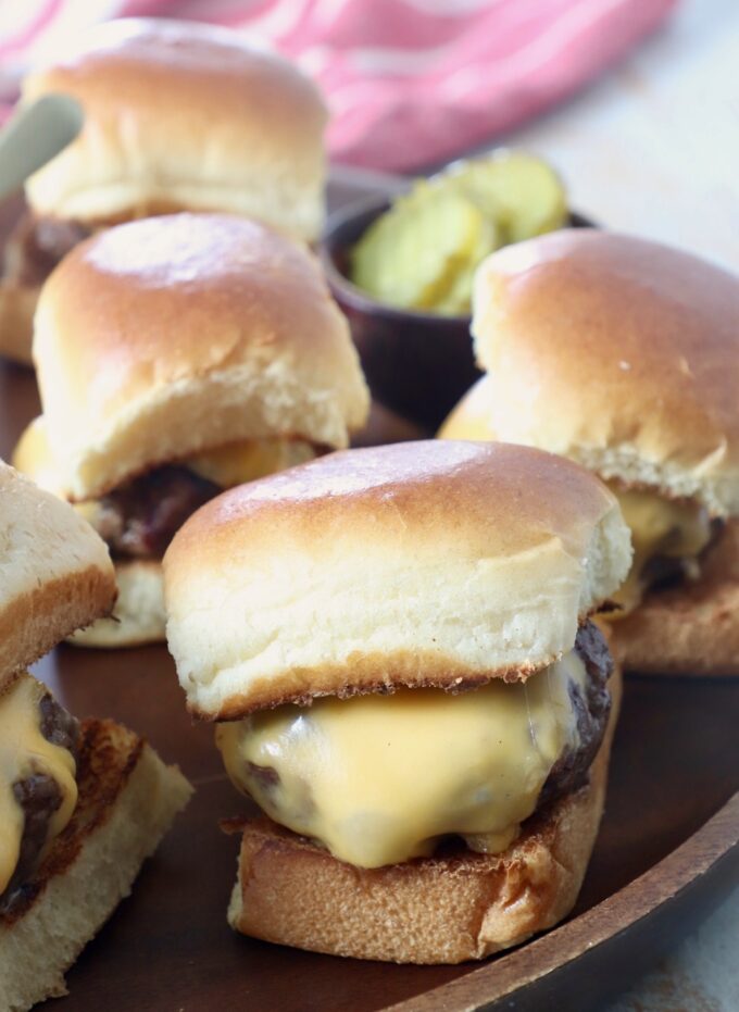 cheeseburger sliders on serving tray