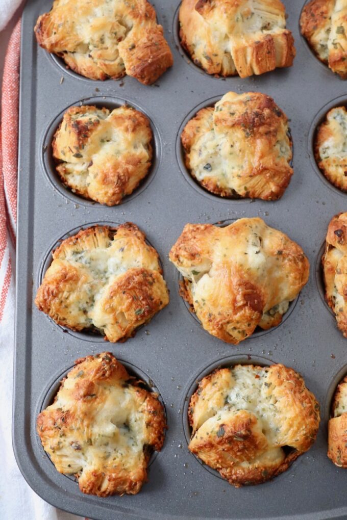 cooked pull apart rolls in muffin tin