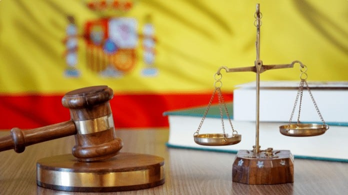 Лучшие юридические школы в Испании