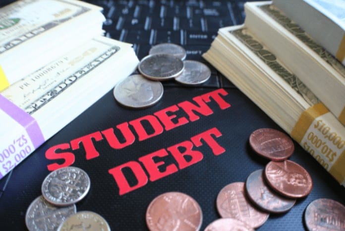 Tipy pro správu studentských dluhů pro vzdělávání bez zátěže