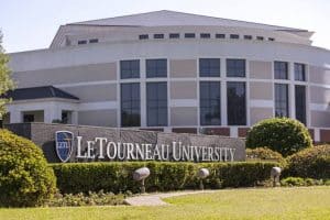 LeTourneau University - Faculdades online no Texas que aceitam ajuda financeira