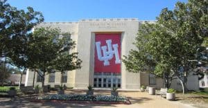 Universitato de Houston - Viktorio - interretaj altlernejoj en Teksaso, kiuj akceptas financan helpon