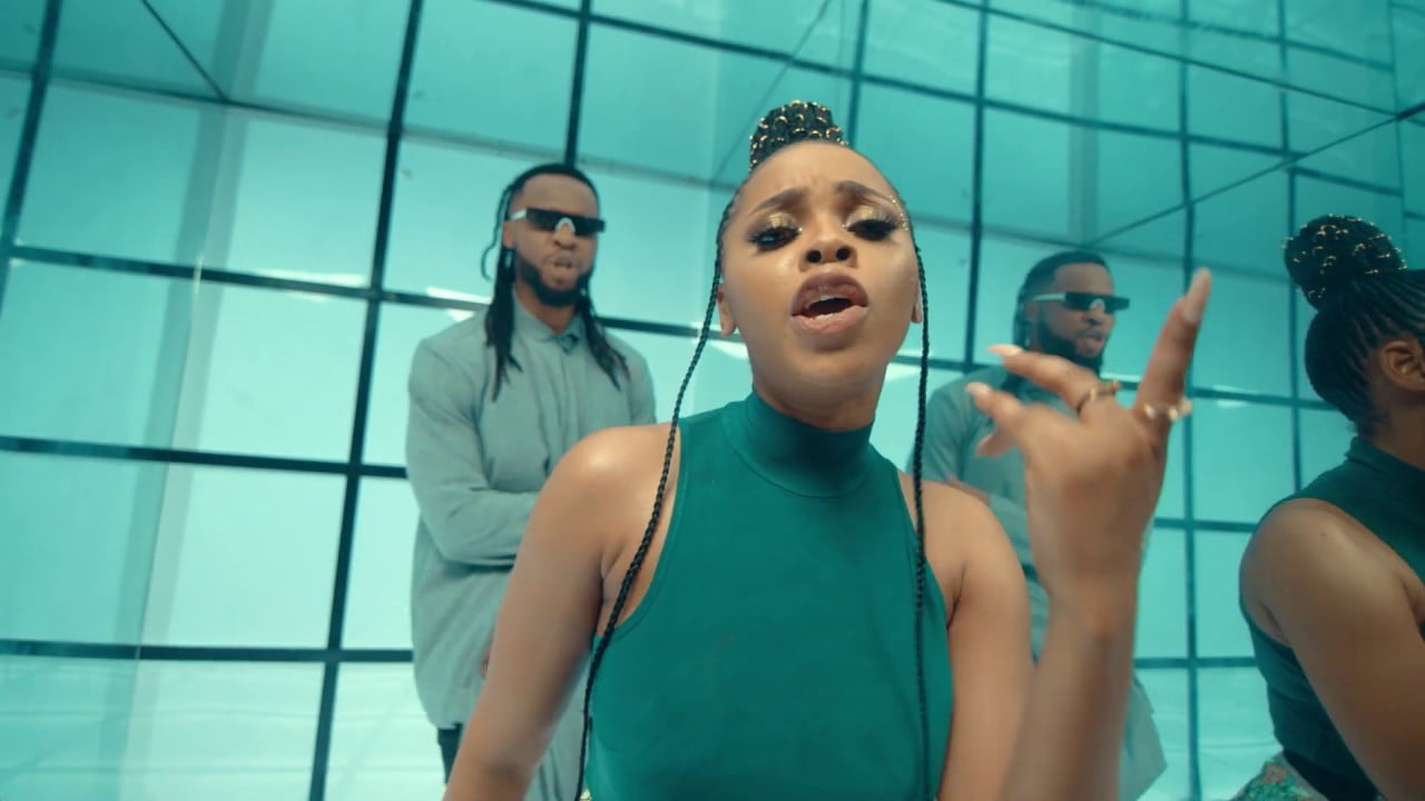 Chidinma ft. Flavour - 40 Yrs