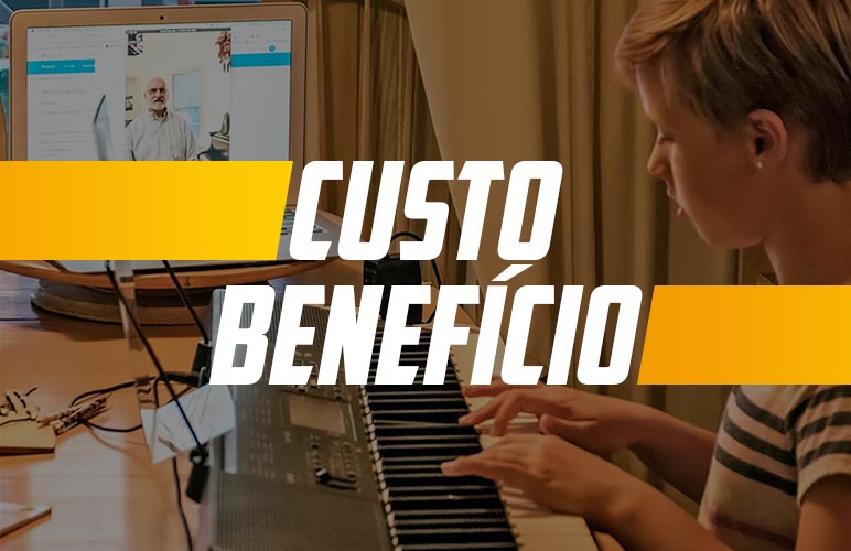 Um curso de piano online e seu custo benefício