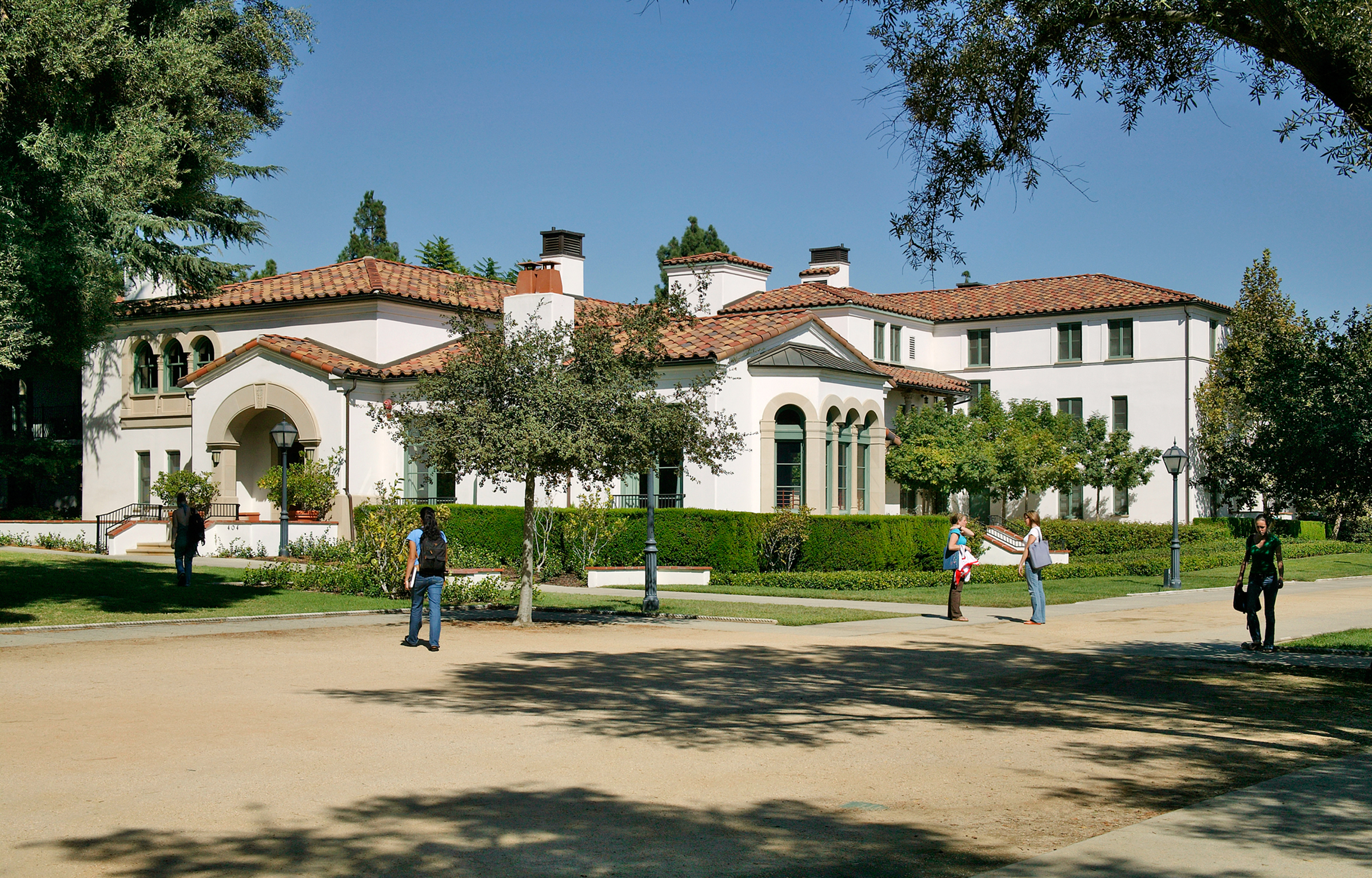 Top 10 Most Expensive Colleges In United States With Details