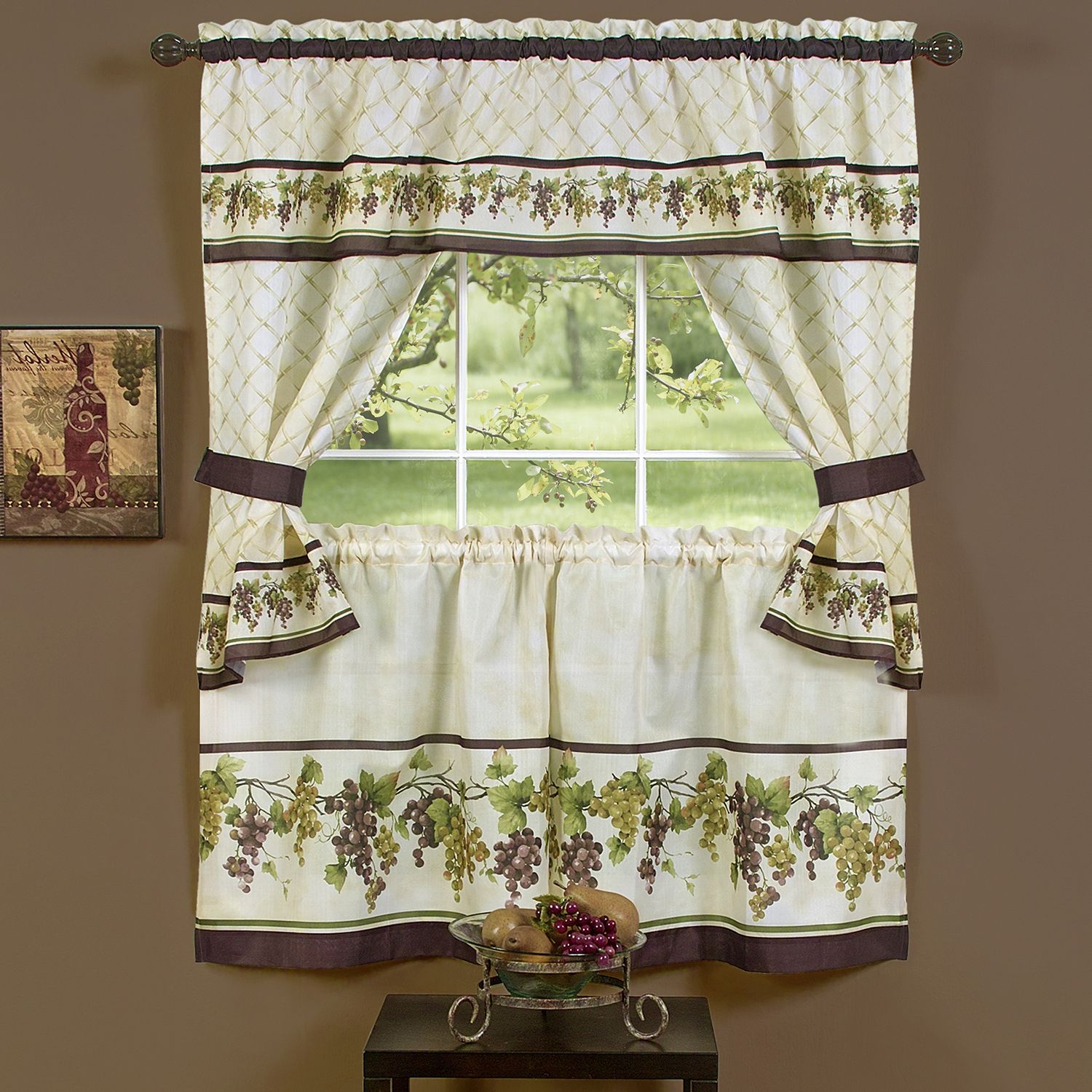 Featured Photo of Complete Cottage Curtain Sets With An Antique And Aubergine Grapvine Print