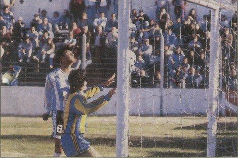 Otra temporada en que Atlanta fue campeón: 1994/95. Arrancó con un empate 1-1, por la primera fecha del Apertura, ante Argentino de Quilmes en la Barranca. El gol bohemio, convertido por Ponce, en contra de su valla, ante la mirada de Luis Marabotto.