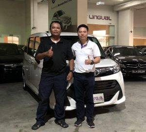 Carlingual Happy Toyota Car Buyer