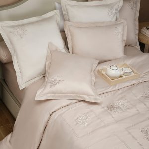 Catherine Denoual Maison - Luxury hand embroidered linens and home decor