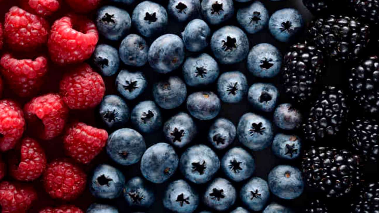 Consuming berry juice can lower high blood pressure: Study
