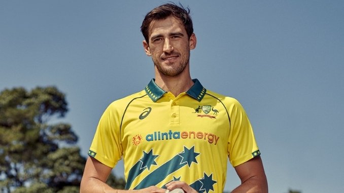 Mitchel Starc is back for the upcoming BBL