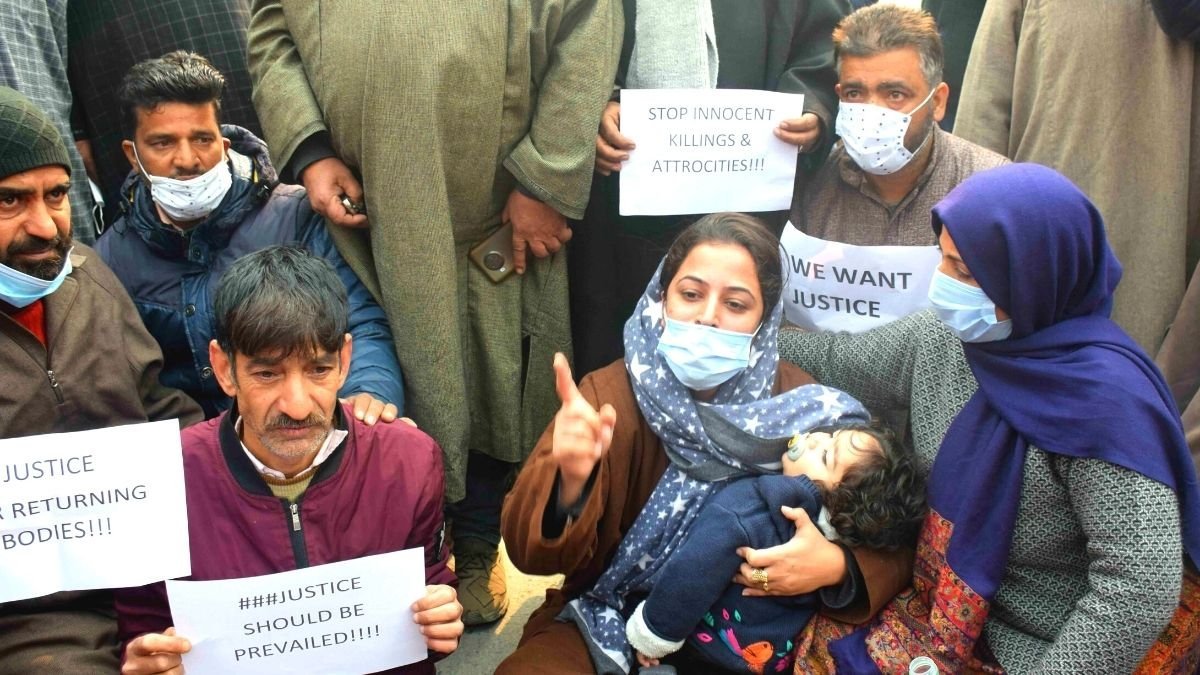 Relatives of those slain at Hyderpora hold protests, demand fair investigation and remains of slain
