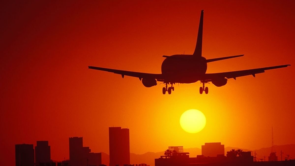Heat waves are increasing; making it tough for airplanes to lift off