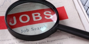 Peste 400 de locuri de muncă disponibile pe listele AJOFM