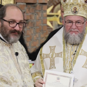 Părintele Constantin Necula a slujit la Catedrala Episcopală din Baia Mare; PS Iustin i-a conferit Ordinul „Preot Nicolae Gherman” (FOTO)