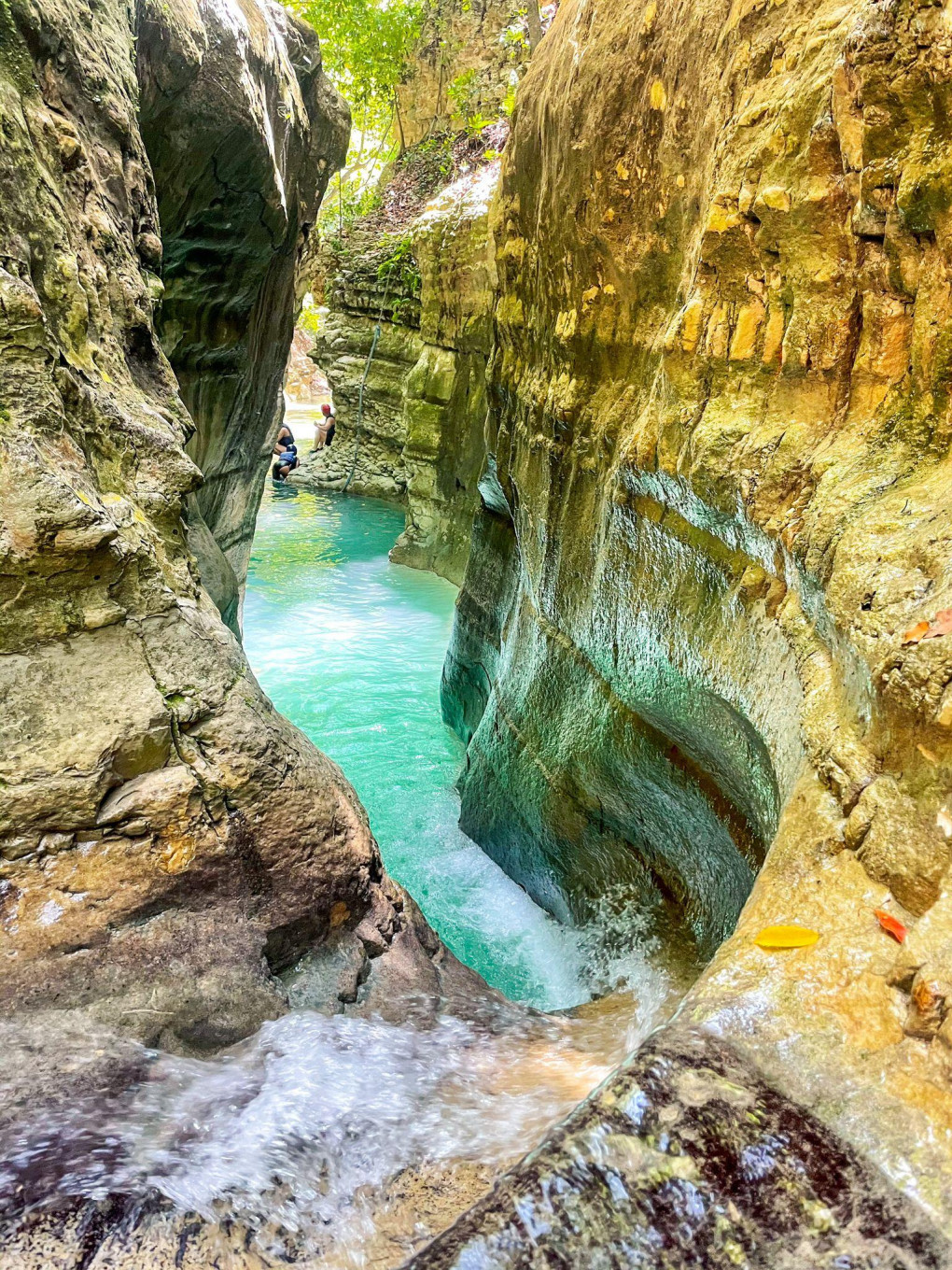 27-charcos-damajagua-waterfalls-dominican-republic