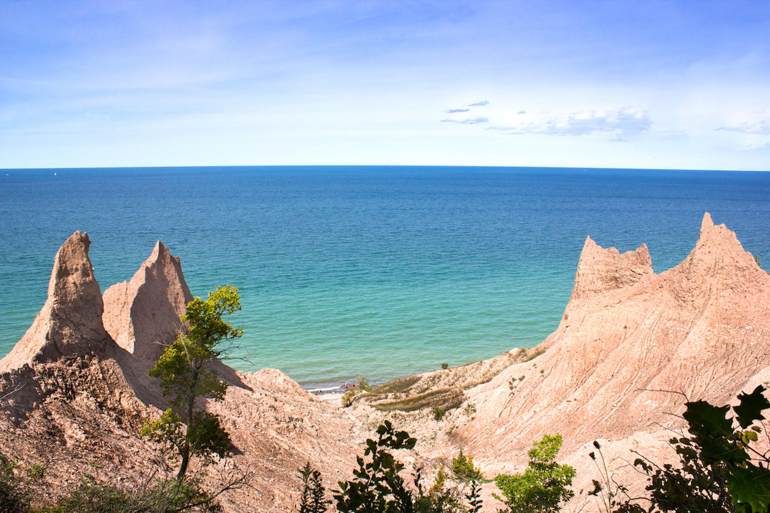 The waters from the Chimney Bluffs State Park