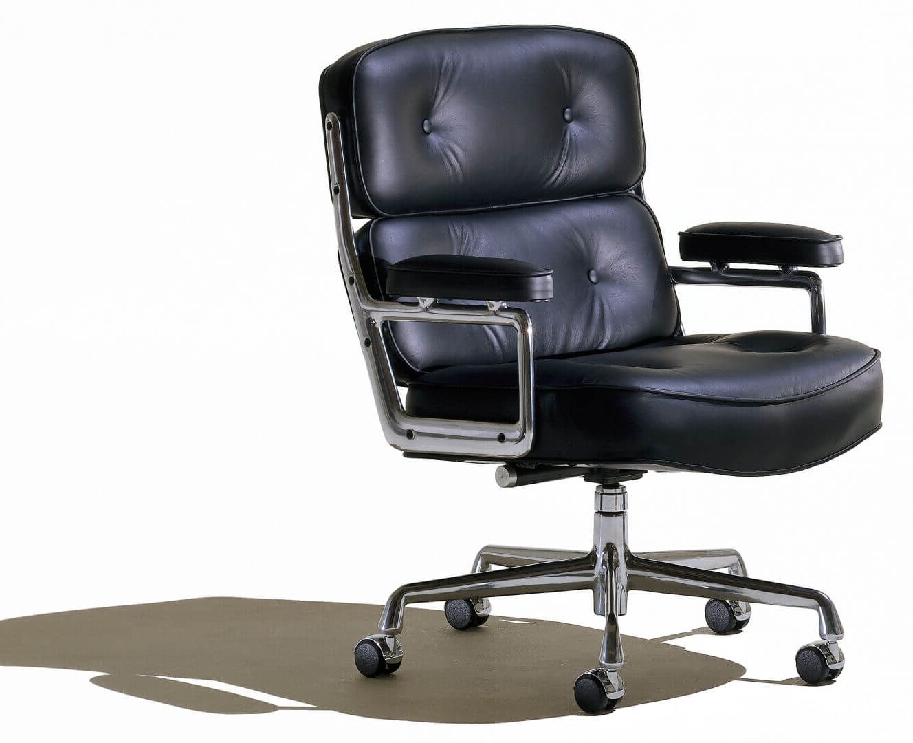 Featured Photo of Executive Office Lounge Chairs