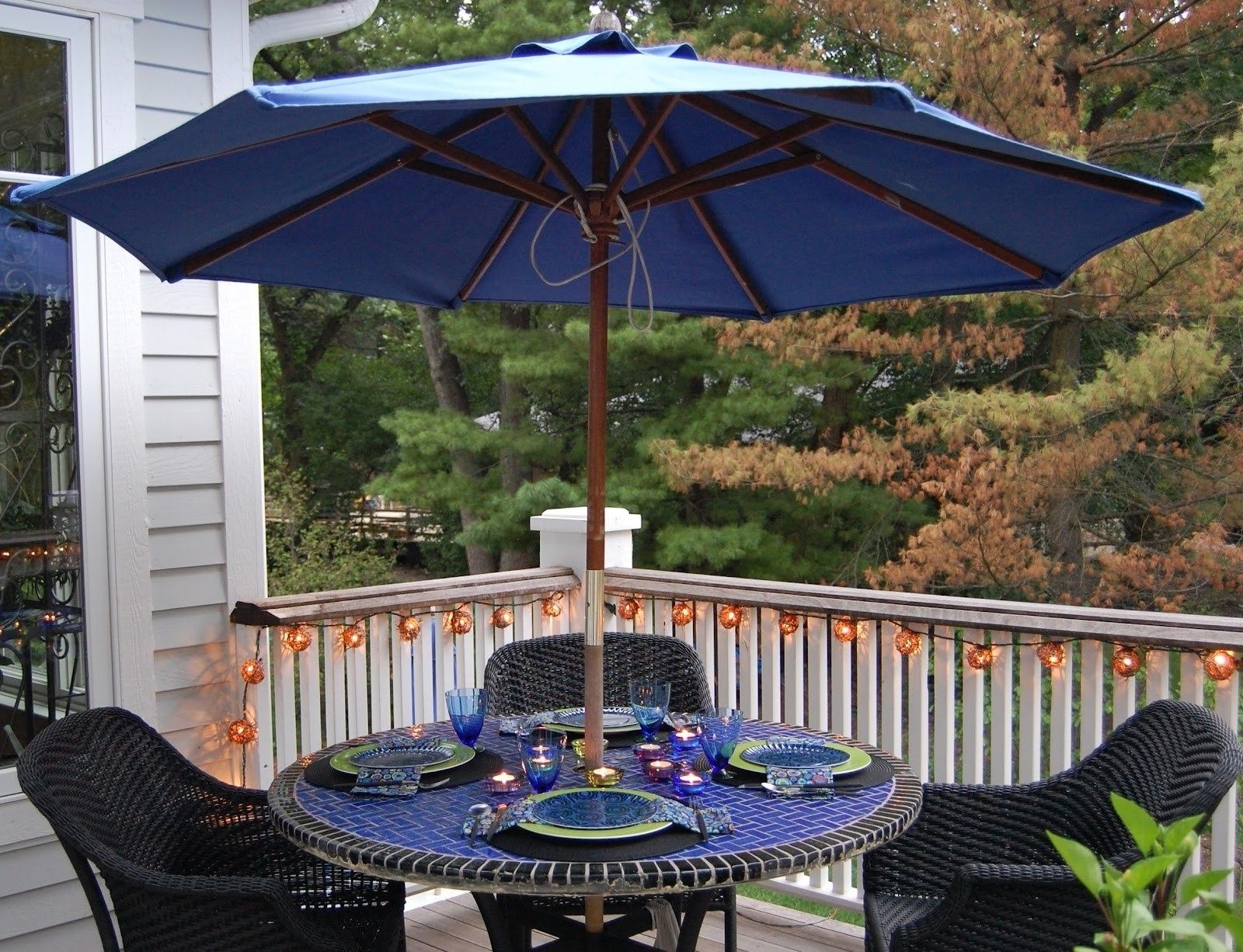 Featured Photo of Small Patio Tables With Umbrellas