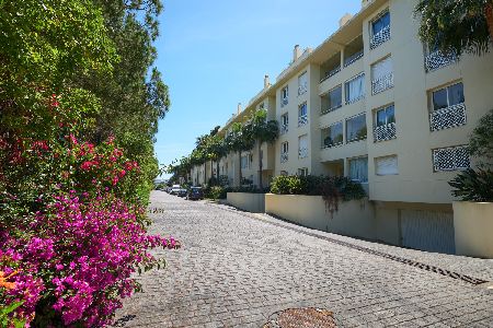 Apartament w pierwszej linii plaży w Cabopino Marbella