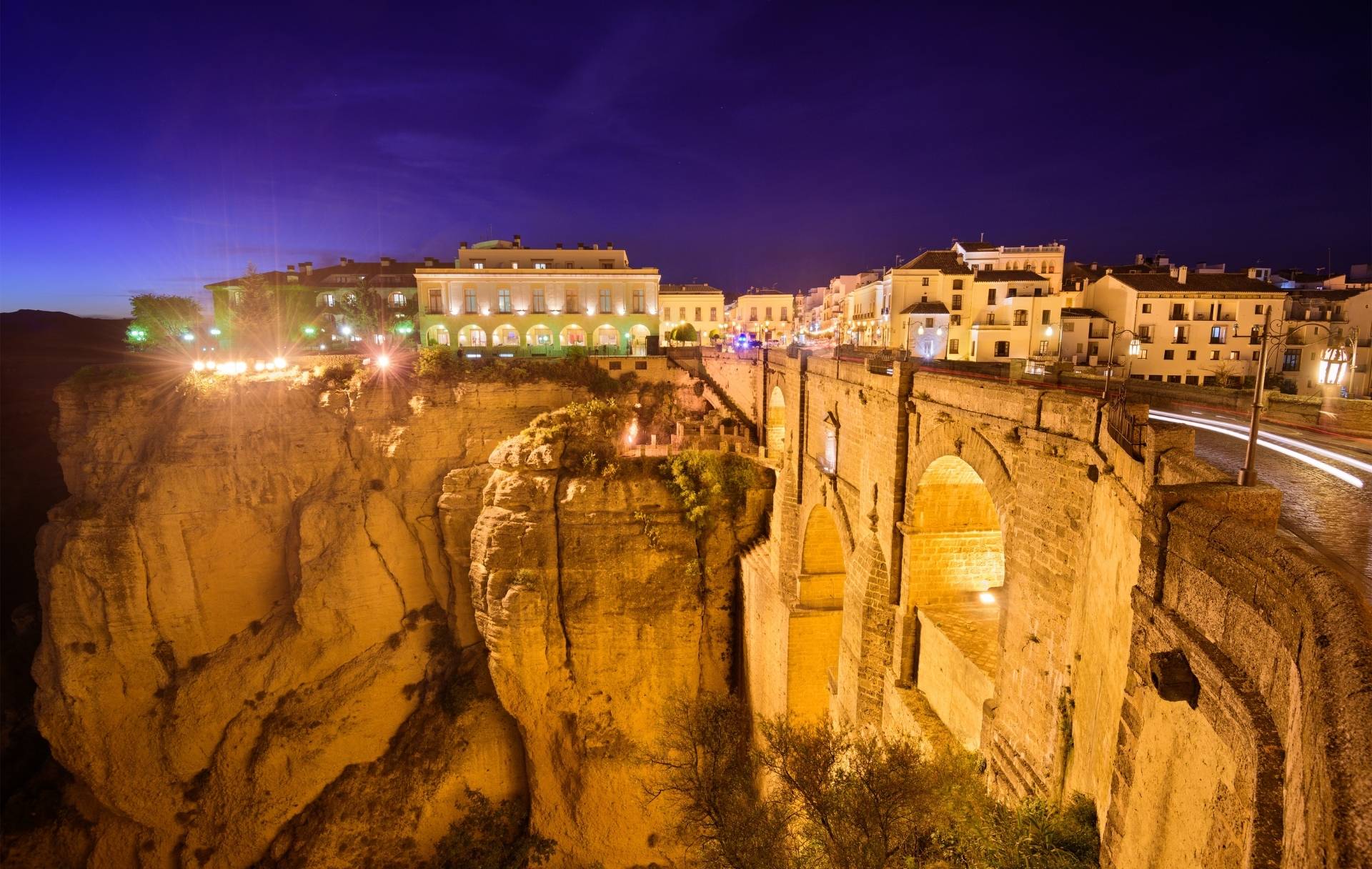 Andaluzja - miasteczko Ronda nocą