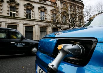 coches eléctricos solo desde 2032 en el Reino Unido