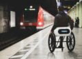 Складная инвалидная коляска