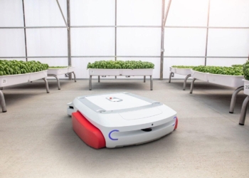 Grover, an autonomous agricultural robot for monitoring and harvesting indoor crops. Credits: Iron Ox