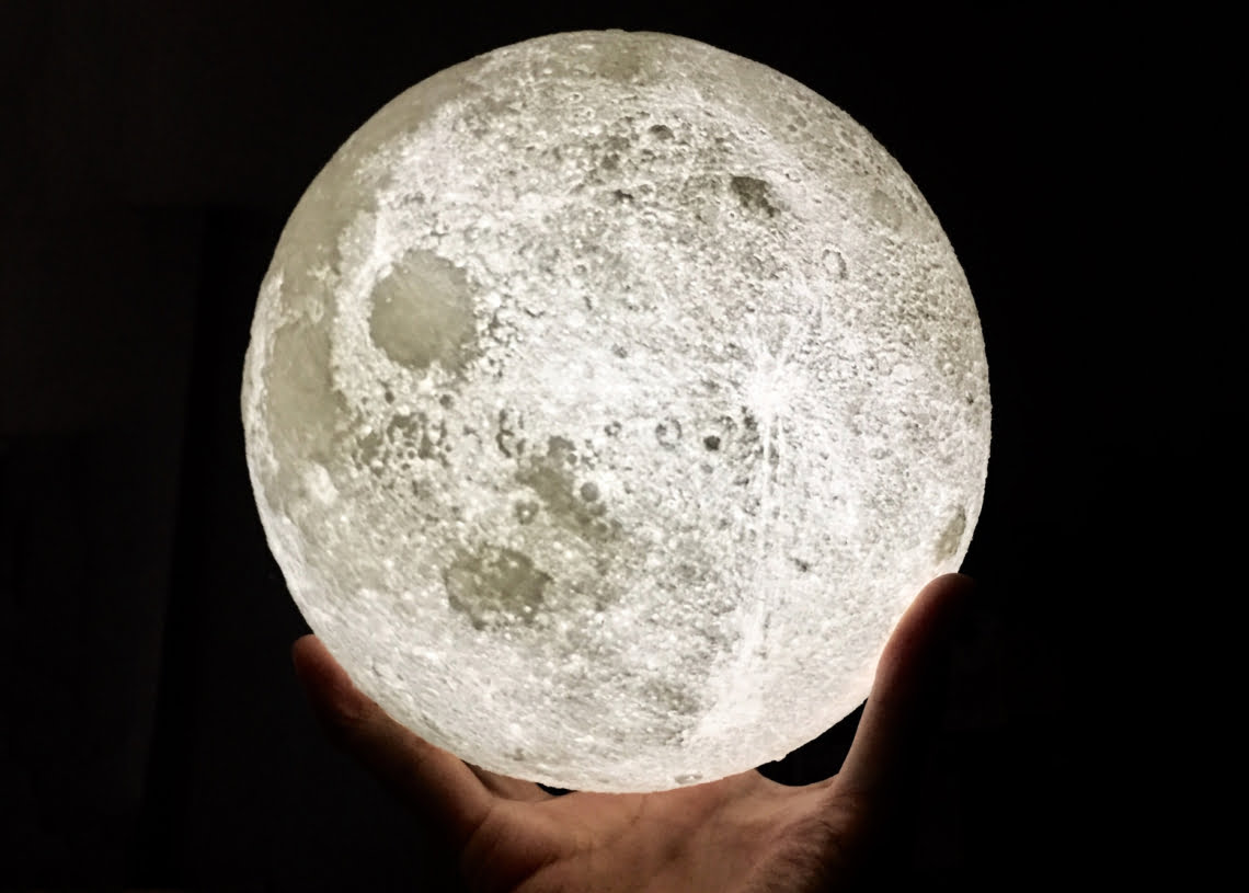artificial lunar atmosphere