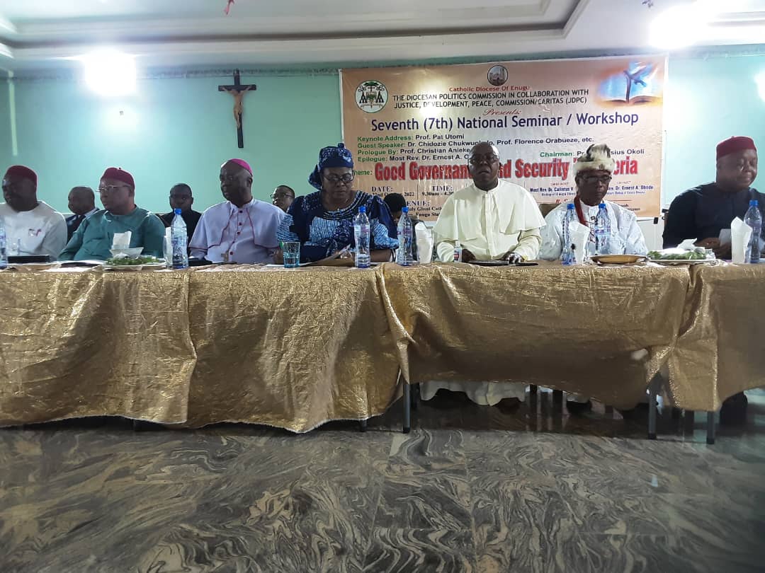 GOUNI VC Rev. Fr. Prof. Christian Anieke addresses a seminar on Good Governance at Holy Ghost Cathedral, Ogui Enugu. 4