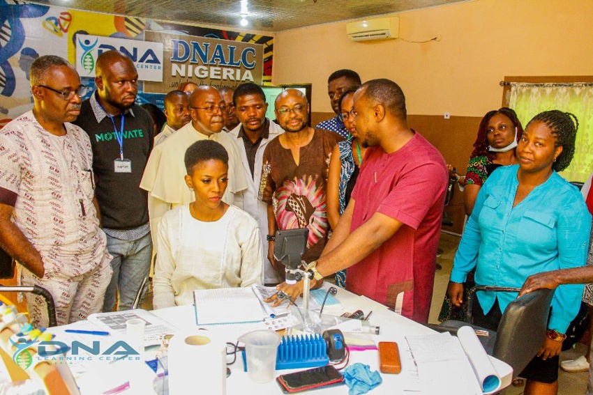 Practical Forensic Techniques at the 2023 Basic Forensic Workshop hosted by the DNA Centre Nigeria 2